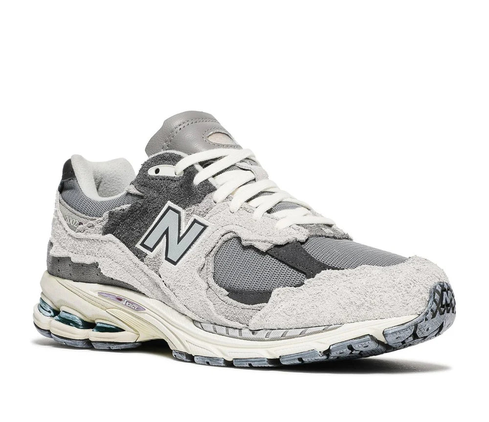 New Balance 2002R