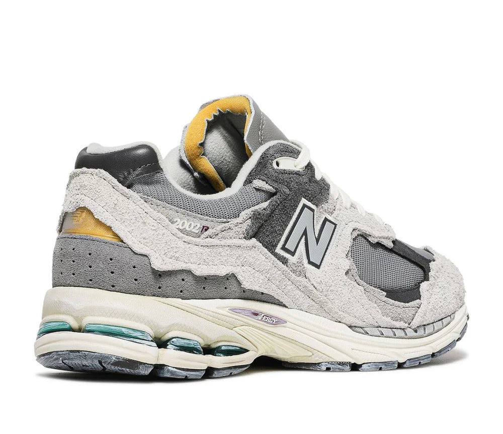 New Balance 2002R