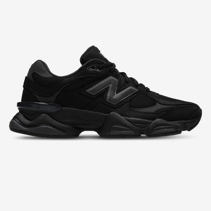 NB 9060 Black Cat