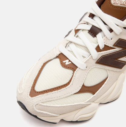 NB 9060 “Tea/Angora”